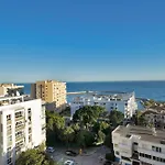Aio Seaview - Prime Location & Sea Views Appartamento *